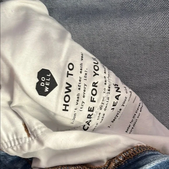 Madewell “The Perfect Vintage Straight Crop Jean” Size 28/ Light Blue Wash - Picture 12 of 12